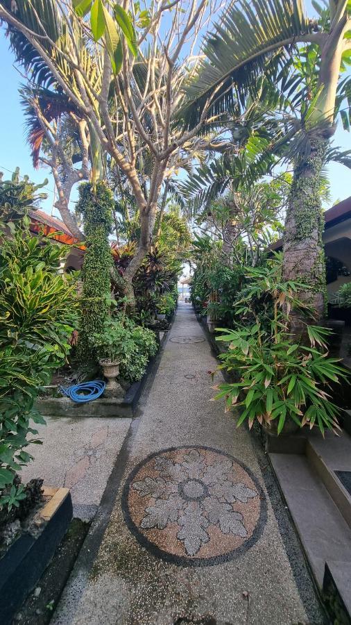 Catra Homestay Beach Apartments Candi Dasa  Exterior photo